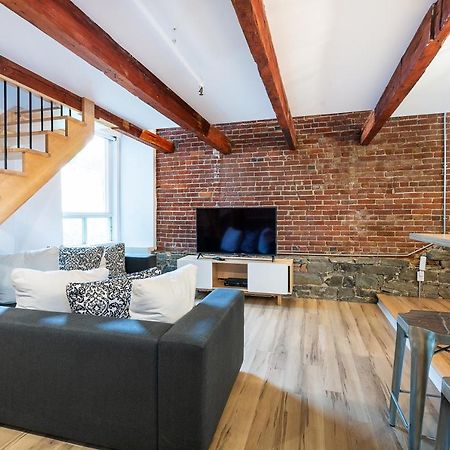 Les Lofts St-Paul - Par Les Lofts Vieux-Quebecアパートメント エクステリア 写真